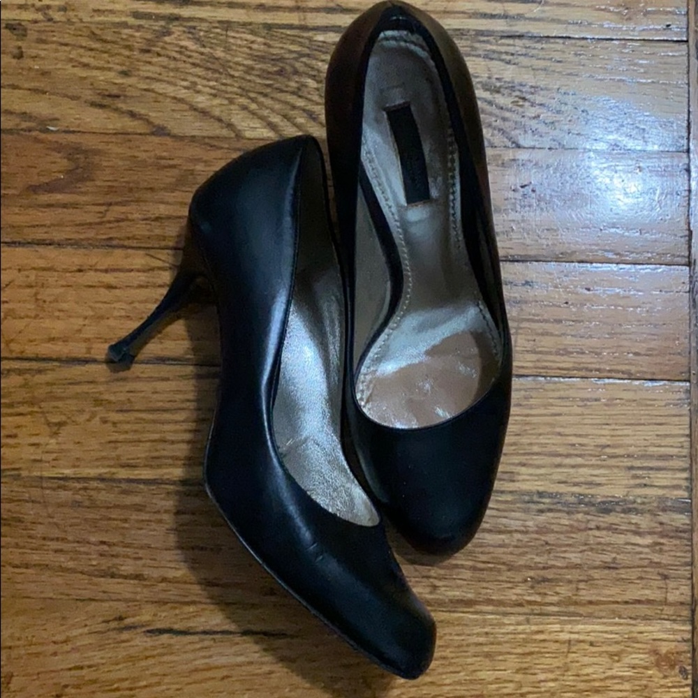 Dolce & Gabbana pumps excellent condition! Size 38